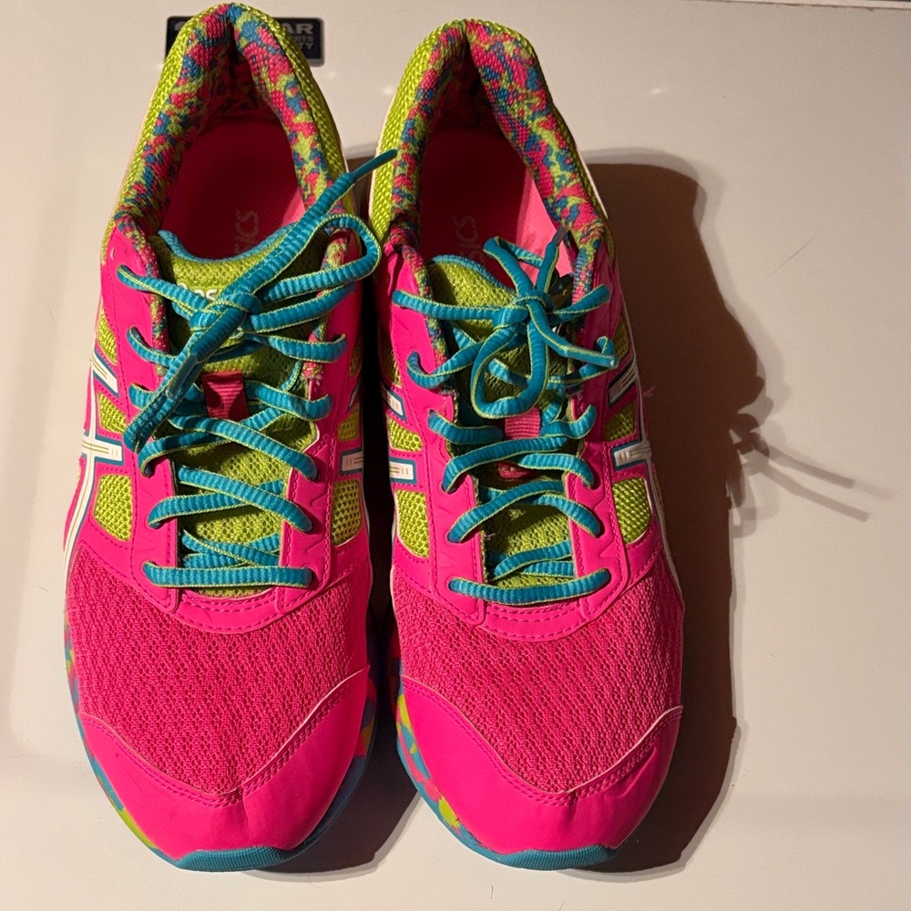 Colorful Women's Athletic Shoes